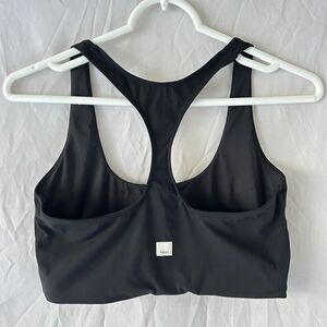 Vuori Sports Bra Crossback Stretch Workout Fitness Black Gym Yoga Running Large